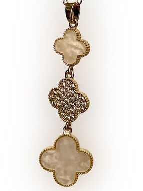 Elegant Gold Plated Mother of Pearl Triple Clover Pendant Necklace